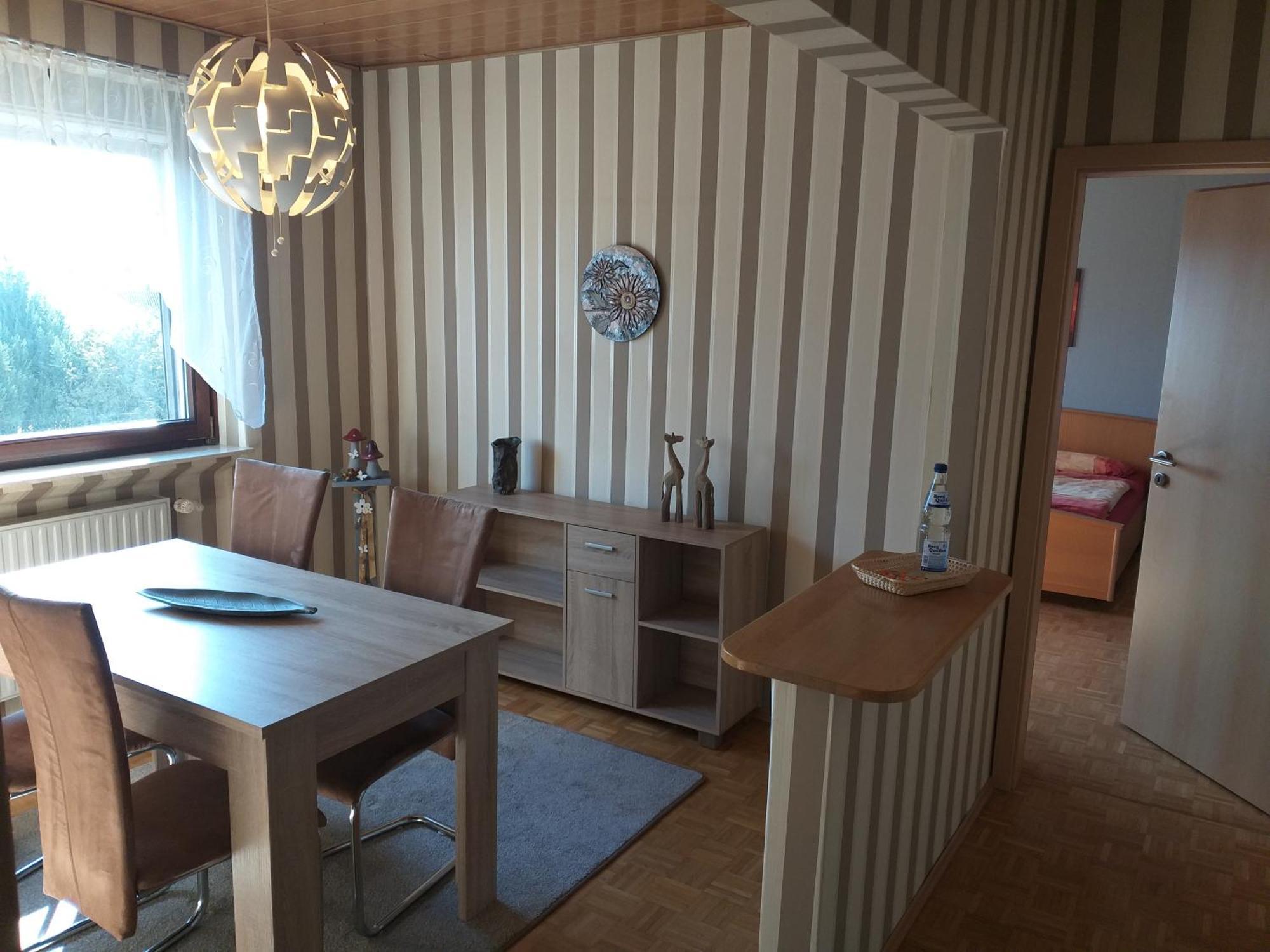 Apartment Zwei Schlafzimmer- Betten In Komforthoehe Baumholder Esterno foto