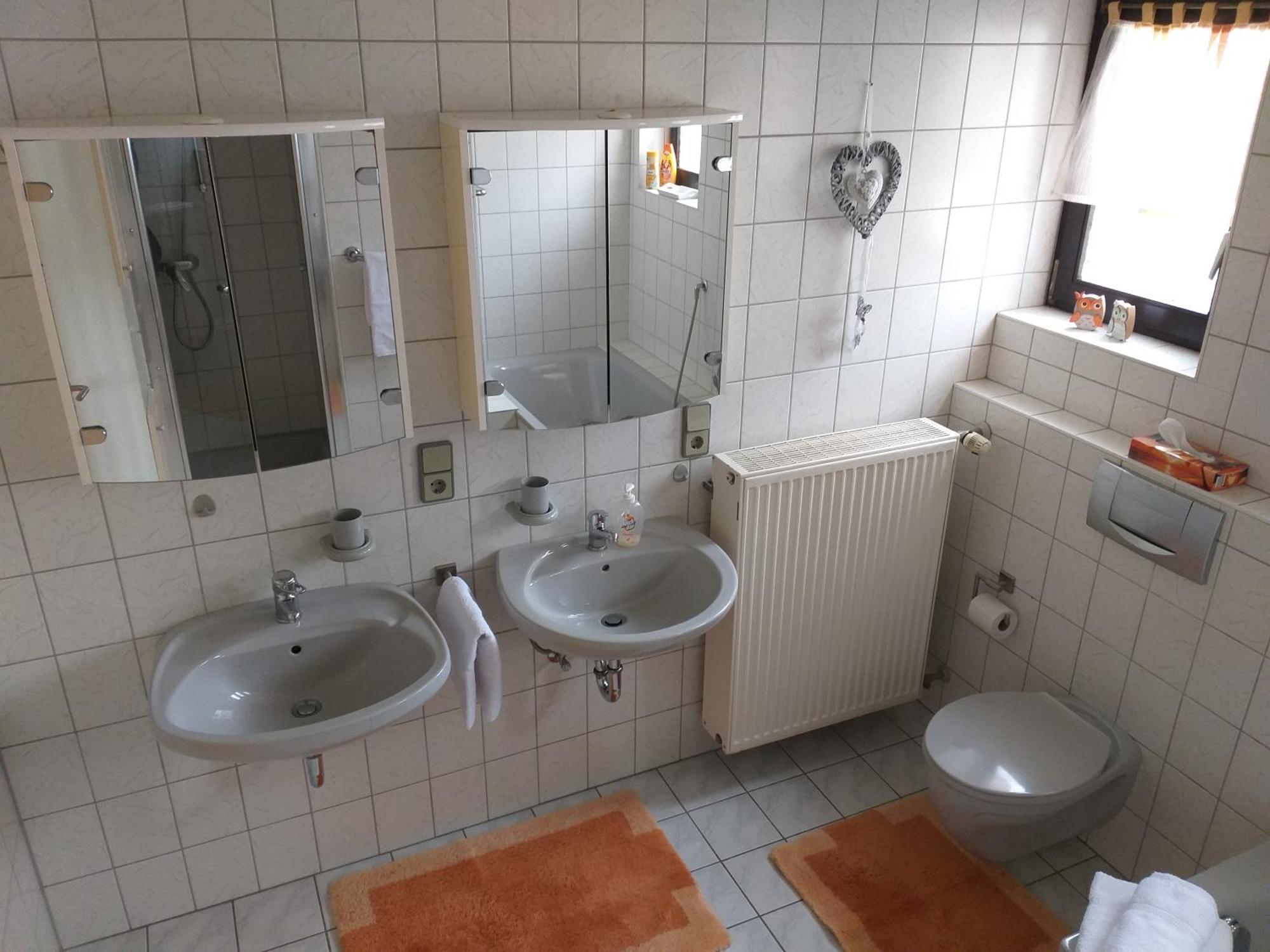 Apartment Zwei Schlafzimmer- Betten In Komforthoehe Baumholder Esterno foto